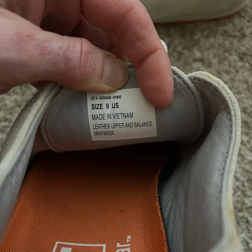 True Linkswear Men's Cream Oxfords